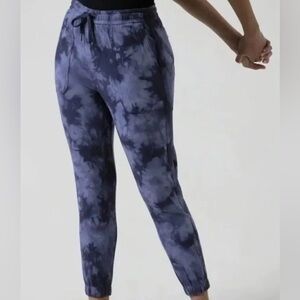 Athleta Farallon Blue Tie Dye Printed Tie Waist Jogger Sweatpants Size S